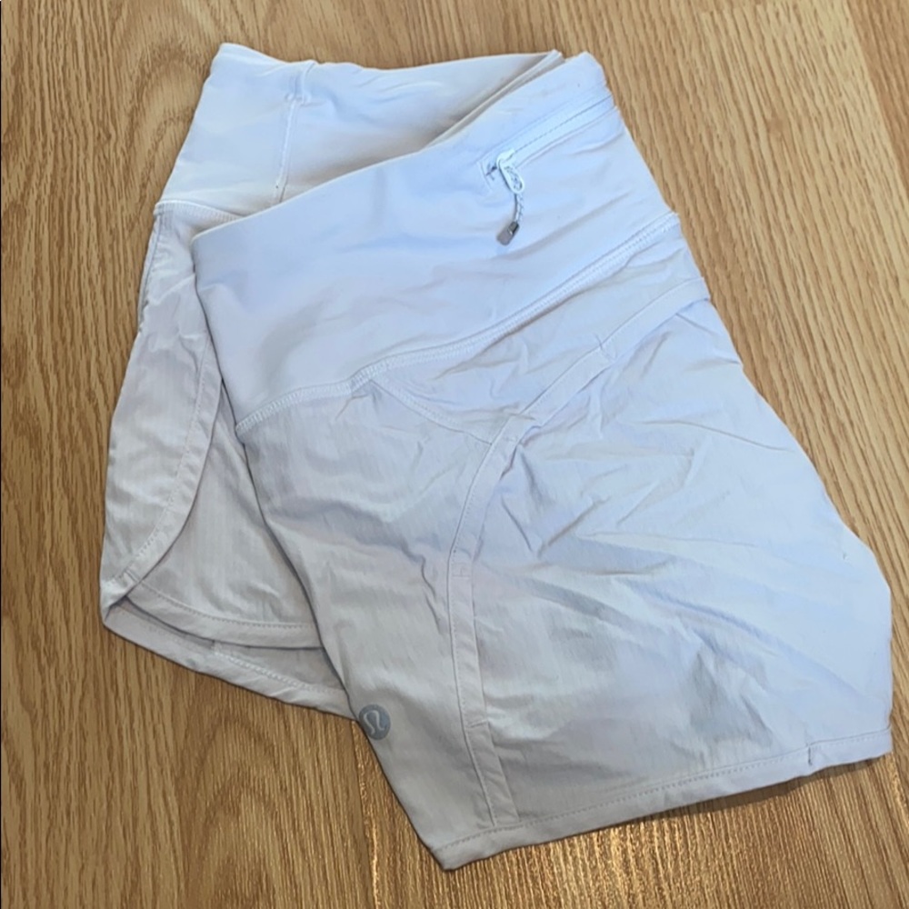 Size 4 white Lulu shorts